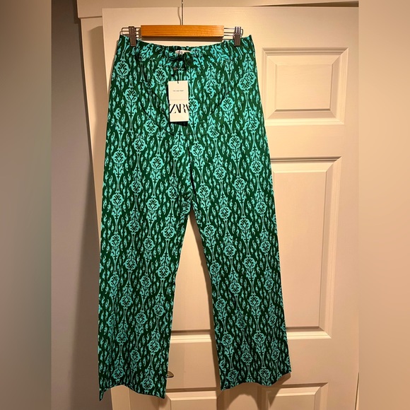 Zara | Pants u0026 Jumpsuits | Zara Green Batik Print The Ava Pant Size Medium  0 Cotton Nwt | Poshmark